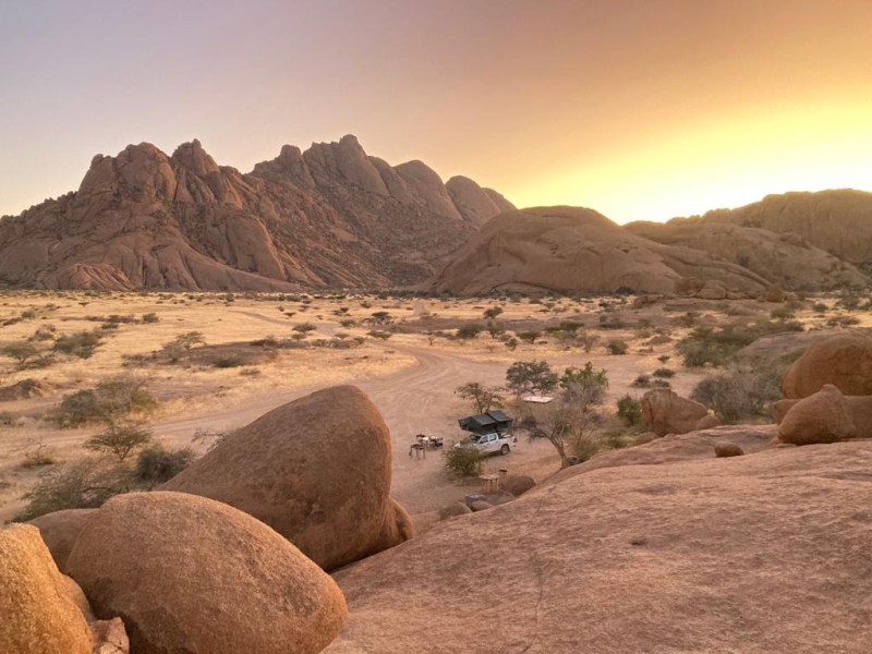 Volle maan in de&nbsp;woestijn